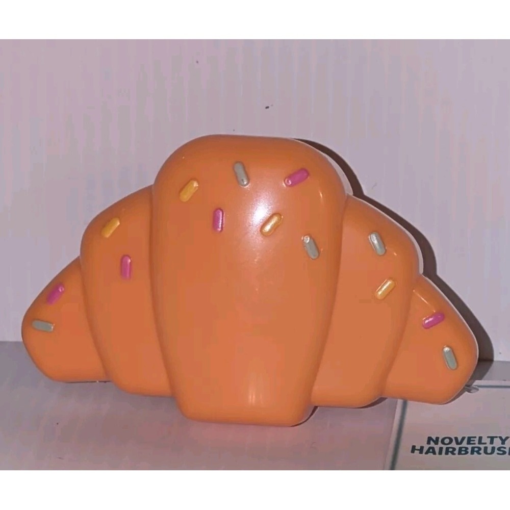 New Croissant-Shaped Hair Brush with Sprinkles - Fun & Unique Detangling Tool